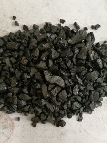 濟(jì)南脫硫?qū)Ｓ没钚蕴?/></p><h3>2、活性炭脫硫脫硝工藝流程介紹</h3><p>活性炭脫硫脫硝工藝是一種環(huán)保型的脫硫技術(shù)，具體流程如下：</p><p>將煙氣通過噴水裝置降溫至50℃以下，然后將降溫后的煙氣通過脫硫裝置進(jìn)行脫硫處理，此時的脫硫效率一般達(dá)到90%以上。</p><p>接下來，脫硫后的煙氣進(jìn)入脫硝裝置，活性炭在其中發(fā)揮著重要的作用?；钚蕴磕芪綗煔庵械腘Ox，吸附后的活性炭需要被再次脫附，再次進(jìn)入反應(yīng)室進(jìn)行再生。</p><p>通過排氣管將處理后的煙氣排入大氣中，達(dá)到了脫硫脫硝的目的。</p><p>活性炭脫硫脫硝工藝具有凈化效率高、操作簡單、維護(hù)成本低等優(yōu)點，越來越受到人們的重視和關(guān)注。</p><p style=